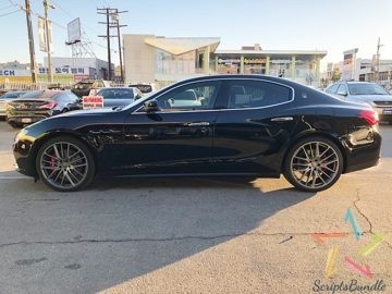 2017 Maserati Ghibli SQ4 Blue