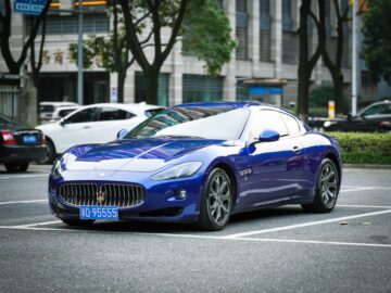 Maserati Ghibli SQ4 Blue 1,695 Miles 2017